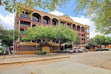 505 Bastrop St unit 203, Houston, TX 77003 - photo 2