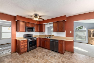 349 Helmbright Dr, Columbus, OH 43230 - photo 7