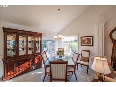 2750 Holiday Ln, Newberg, OR 97132 - photo 5