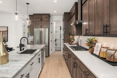 14826 Site 1 NE 2nd Ct, Bellevue, WA 98007 - photo 2