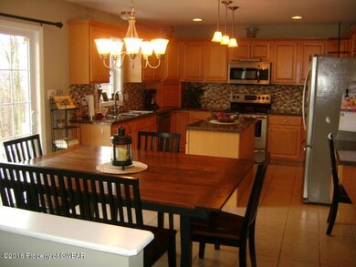 406 Cedar Dr, Drums, PA 18222 - photo 7