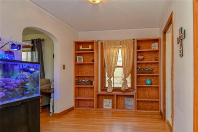 2901 48th St, Des Moines, IA 50310 - photo 6