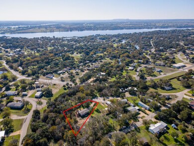 718 S Sky Ct, Granbury, TX 76049 - photo 3