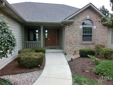 10409 Cedar Oaks Ln, Fort Wayne, IN 46835 - photo 2