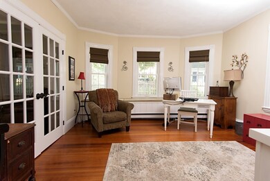 251 East St, East Walpole, MA 02032 - photo 4