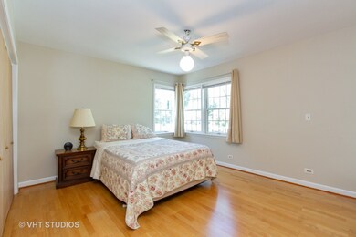 18333 Stewart Ave, Homewood, IL 60430 - photo 3