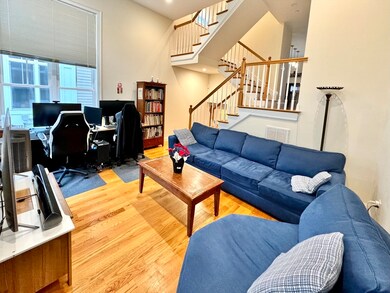 105 Harvey St unit 105, Cambridge, MA 02140 - photo 5