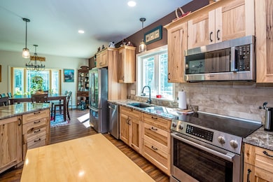 106 Pemigewasset Dr, Conway, NH 03818 - photo 3