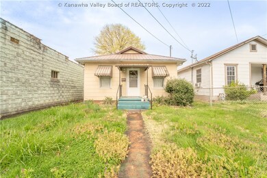 515 16th St, Dunbar, WV 25064 - photo 2