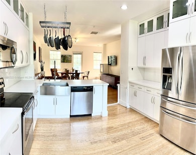 2549 SW 118th Way unit 302, Miramar, FL 33025 - photo 5