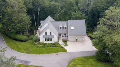 16B Garvey Rd, Framingham, MA 01701 - photo 2