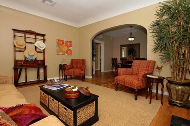 1143 E 8th St, Tucson, AZ 85719 - photo 6