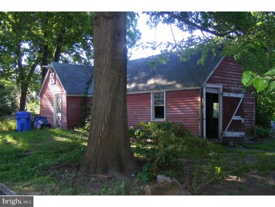 17 Hanover St, Pemberton, NJ 08068 - photo 5