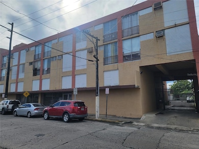 Parking Outside or Inside (monthly fee)