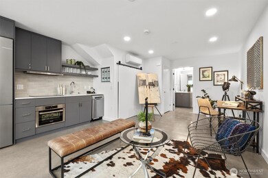 907 S Warsaw St, Seattle, WA 98108 - photo 6