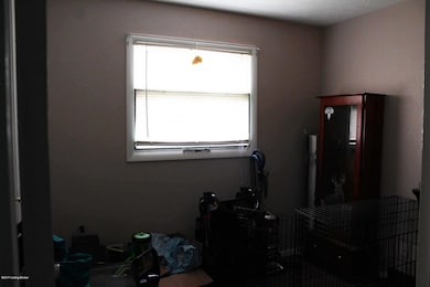 8503 Devonshire-2.jpg