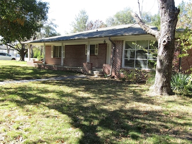 301 Walnut St, Terrell, TX 75160 - photo 3