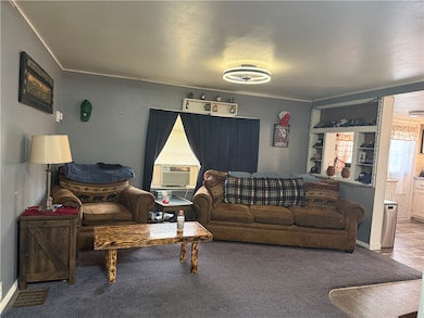 41 Center St, Richfield Springs, NY 13439 - photo 6