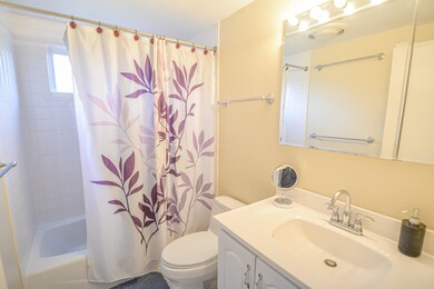 84 10th St S, Edgartown, MA 02539 - photo 5