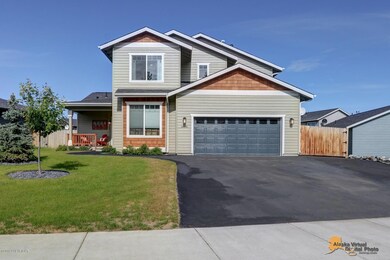 3 Car Garage