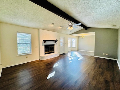 5303 Greentree Ave, Wichita Falls, TX 76306 - photo 3