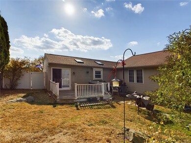 166 Bayberry Rd, Woonsocket, RI 02895 - photo 5