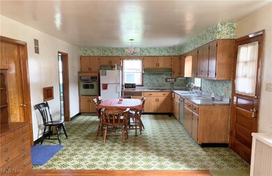 206 N 3rd St, Toronto, OH 43964 - photo 5