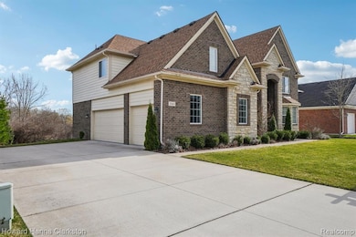 It's  great having an attached 3 car garage.