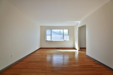 5773 Middlefield Dr, Columbus, OH 43235 - photo 7