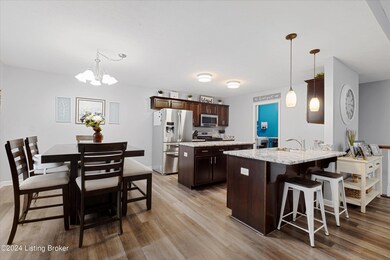 193 Berger Farm Dr, Mount Washington, KY 40047 - photo 5