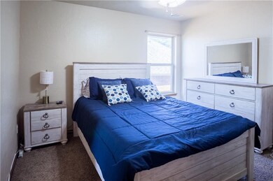 2633 SE 7th St, Moore, OK 73160 - photo 5