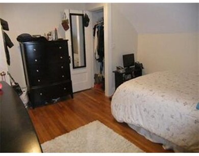 16 Middle St unit 2, Newton, MA 02458 - photo 3
