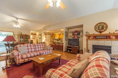 1162 W Sugarberry Ct, Bloomington, IN 47404 - photo 4