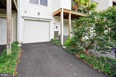 719B Massey Ln unit B, Alexandria, VA 22314 - photo 4