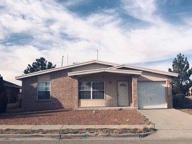 14305 Thayer Pease Ave, Horizon City, TX 79928 - photo 2