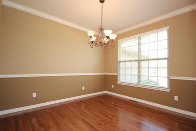 7 Formal Dining