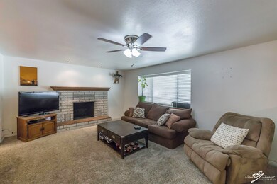 5-Living Room