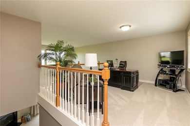 Open loft - great for den or office flex space