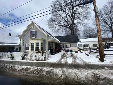 29 Williams St, Bellows Falls, VT 05101 - photo 3