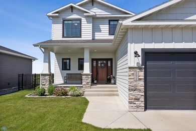 8871 Cottonwood Blvd, Horace, ND 58047 - photo 2