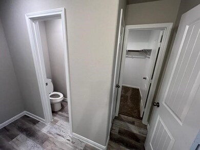 107 W Travis St, Brazoria, TX 77422 - photo 5