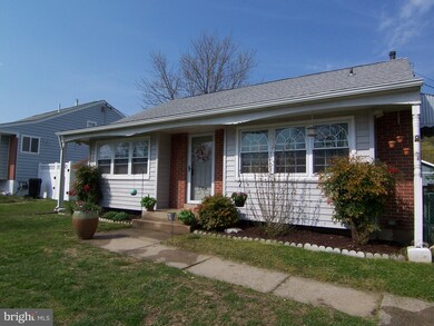 7704 Beekay Rd, Sparrows Point, MD 21219 - photo 4