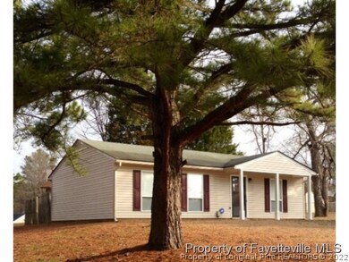 4552 Chambersburg Rd, Fayetteville, NC 28314 - photo 2