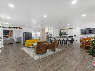 2995 E 7145 S, Salt Lake City, UT 84121 - photo 4