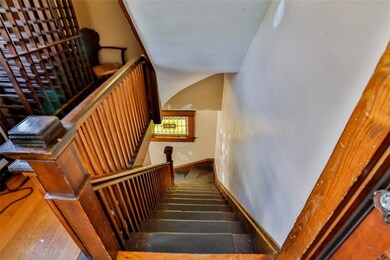 82 Wheeler Ave unit 2, Cranston, RI 02905 - photo 3