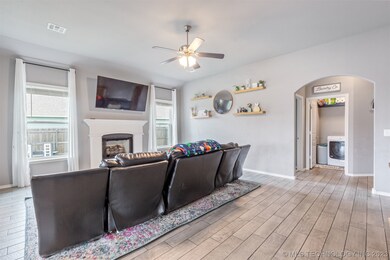 31719 E 64th St S, Broken Arrow, OK 74014 - photo 6