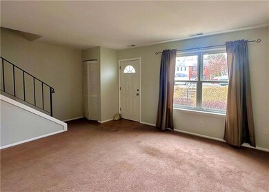 53 Eisenhower Cir, Whitehall, PA 18052 - photo 4