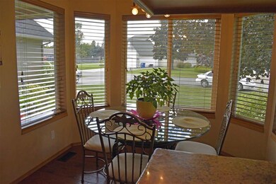 652 E Cloverleaf Dr, Hayden, ID 83835 - photo 7