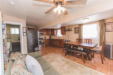 625 W Cherry St, Compton, CA 90222 - photo 7