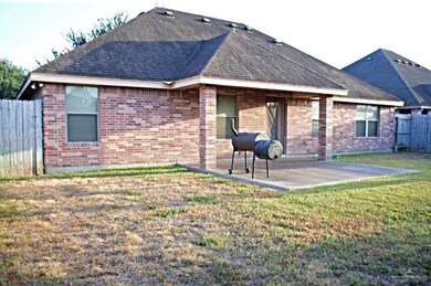 2003 Tomatillo, Weslaco, TX 78596 - photo 3